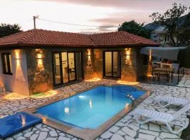 Mountain View House with Pool Near Olympos Adrasan