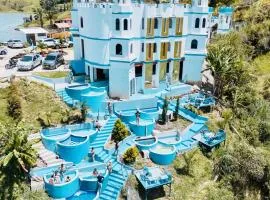 Hotel y Termales Castillo Del Lago Guatape