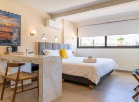 Colmena Hotel Los Cabos Marina, hotel econ&oacute;mico em Cabo San Lucas