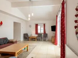 Farmhouse Niedernsill near Ski Slopes, cleaning included