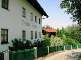Ferienhof Obermaier, hotel econômico em Bad Birnbach