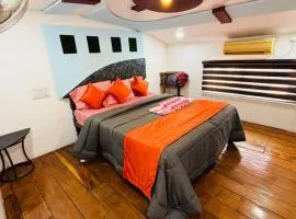 Sreekrishna houseboat Alappuzha
