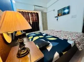 Rooms in Vrindavan dham near by prem mandir