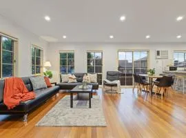 Elegant 3-Bedroom Retreat in Prime Glen Waverley