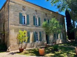 Maison La Source, villa in Saint-Cibard