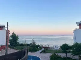 Fort Noks with sea view