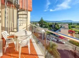Awesome Apartment In Bellreguard