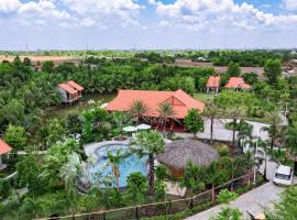 Le Palmier Long An Boutique Resort - Free Outdoor Cinema, hotel con estacionamiento en Ấp Kế Mỹ