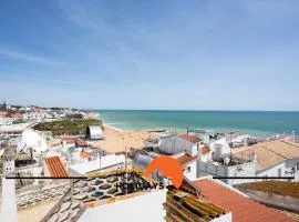 #306 Rua do Saco 11 by Home Holidays