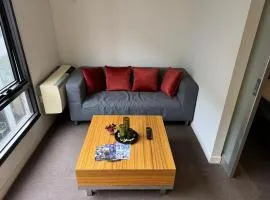 Cozy Room in 572 St Kilda Road