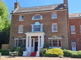 Best Western Moore Place Hotel