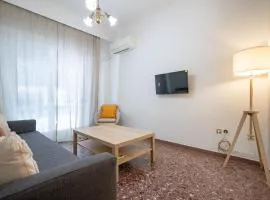 Nikaia One-Bedroom Comfort for 4 by ΜΡS