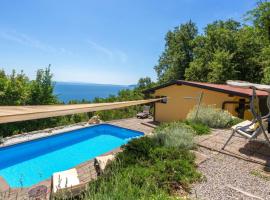 Casa Silente Opatija by Villas Guide, hotel a Lovran