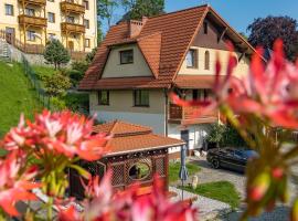 Family House Rosa, hotel in Karpacz