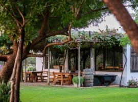 Fossil Hills, Hotel in McGregor