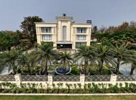 Pinaka Hotels & Resorts, hotel v destinaci Haridvár