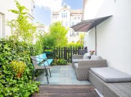 Klimatyczny Apartament Victus z Tarasem & Blisko Plaży by Noclegi Renters