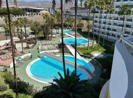 Playa Del Ingles Holidays