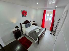 The Cedar Tree House – hotel w mieście Sete Cidades