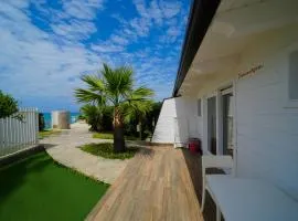 Marinella Beach Apartments - On The Beach - Private Free Parking