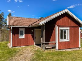 Schönes Zuhause In Hokjönköpingskillingaryd, hotel en Svenstorp