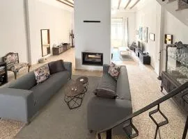 Gorgeous Home In Llaurí With Wifi