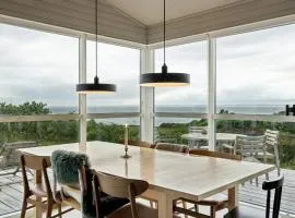Holiday Home With Sea View On Helgenæs