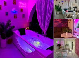 Colorful Vibes&Jacuzzi Nights Sunny Escapes Cyprus, hotel v destinaci Polis Chrysochous
