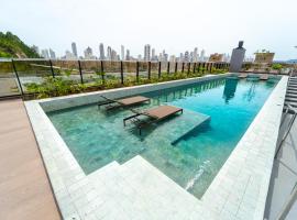 The Spot One by Viva - Luxo e acesso direto ao Balneário Shopping, hotel in Balneário Camboriú