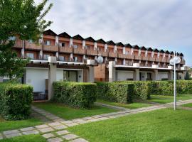 Residence Il Patio, hotell sihtkohas Iseo