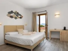 The Square Rooms and Suites