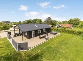 3 Bedroom Beautiful Home In Hemmet