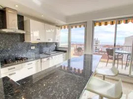 Le Clair Golfe-Juan - T2 terrasse vue mer Parking privé WIFI - LIMESTAY