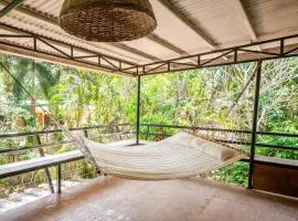 CAHAYA Nest Self-Service Home in Rainforest with Kitchen - AC, Monkeys, Bats!
