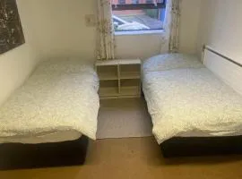 Simple & Comfortable 2 Beds Shared Room Dublin