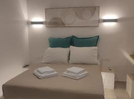 NAMASTEmilos, hotel v destinaci Pachaina