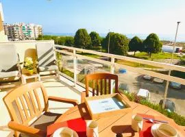 .Apartamento 1a linea de playa + piscina + parking DAIMUS