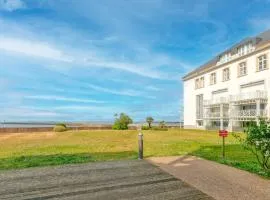 Appartement face piscine et mer 4p