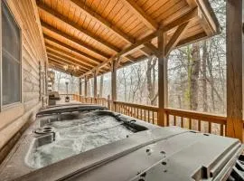 Walk to Golfing. Creekside Cabin and Hot Tub