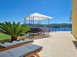 Apartment Čipčić-1 by Interhome, hotel in Supetarska Draga