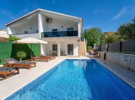 Holiday Home Domagoj by Interhome