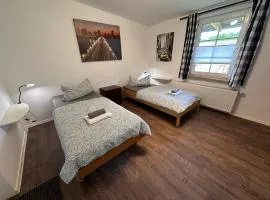 Eickhof Ferienzimmer No2 mit Bad, Parkplatz - Ferienhof Günter