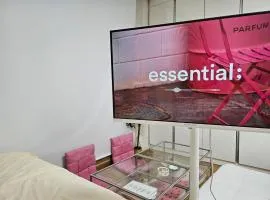 3 minutes walk from Seoul Station, arrive at Incheon Airport Railway AREX at once, B1F,Breakfast provided for more than 5 nights