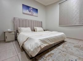 غرفتين نوم وصالة بدخول ذكي, hotel in Al Rass