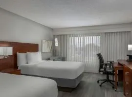 Courtyard by Marriott Houston Rice University