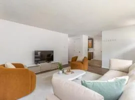 Comfortable Townhouse in Ash Way Lynnwood