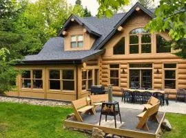Blue Bear Spa sauna private pool lake access