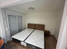 Apartamentos Lin, hotel in Lloret de Mar