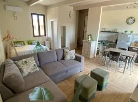 Carmen House2