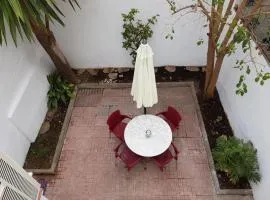 Planta baja con patio interior de lujo